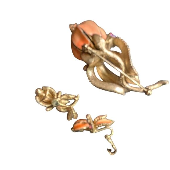 Lisner Floral Brooch Clip On Earrings Set Orange Enamel Rhinestones Retro vtg - Picture 3 of 8